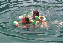 Les filles à l'eau...