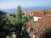 toits-village-manolates.jpg