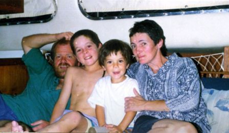 Marion avec ses parain-maraine