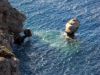 rocher dans le golfe d'Alkyonides